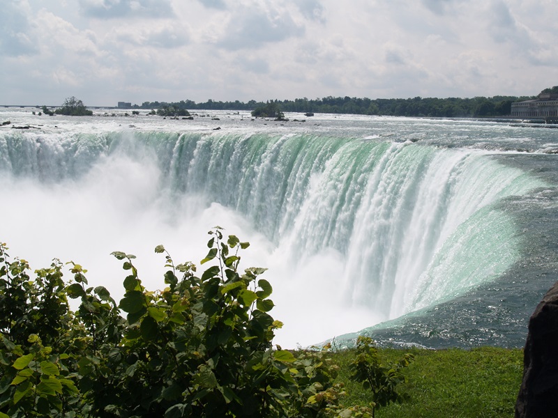 Horseshoe Falls